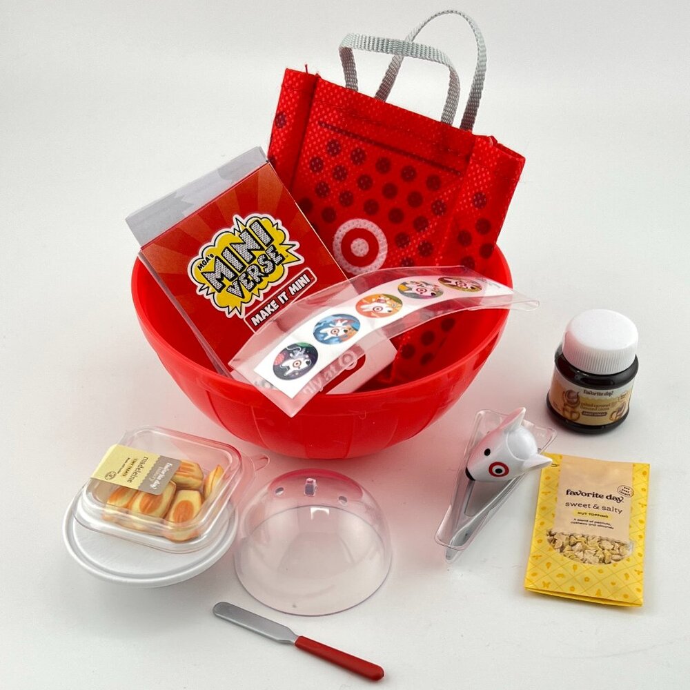 New MGA Miniverse Target Series Food Favorites Madelines